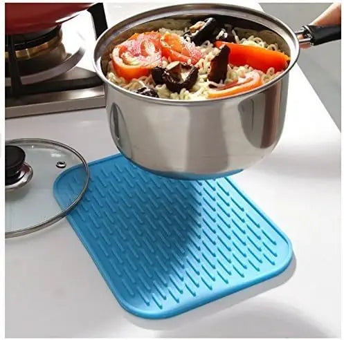 Silicone Heat-Resistant Kitchen Mat & Trivet